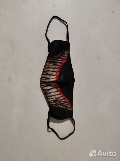 Защитная маска Venom