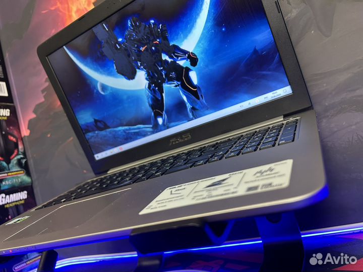 Игровой ноутбук Asus i5 GTX 12GB озу 4GB видео SSD
