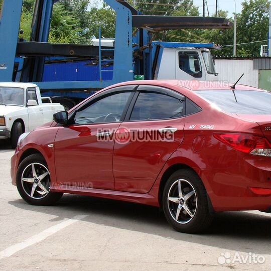 Накладки на пороги для Hyundai Solaris