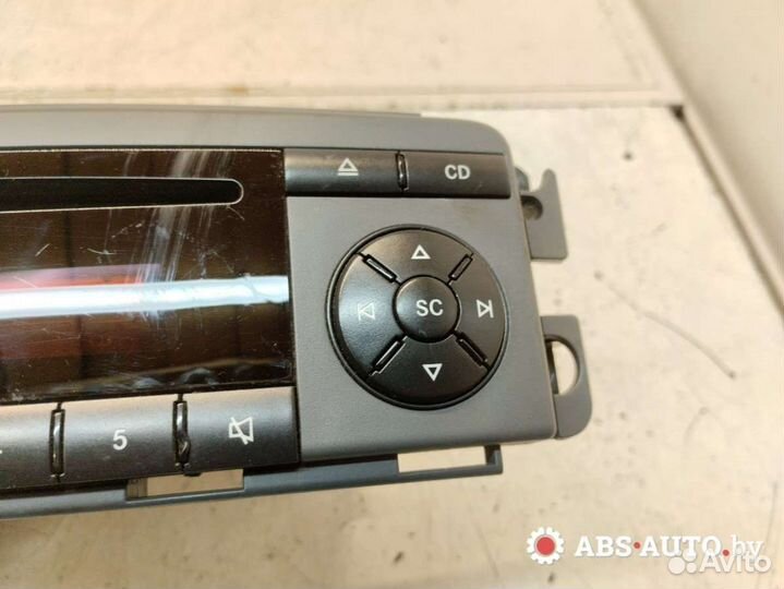 Магнитола (аудио система) Smart Forfour 1