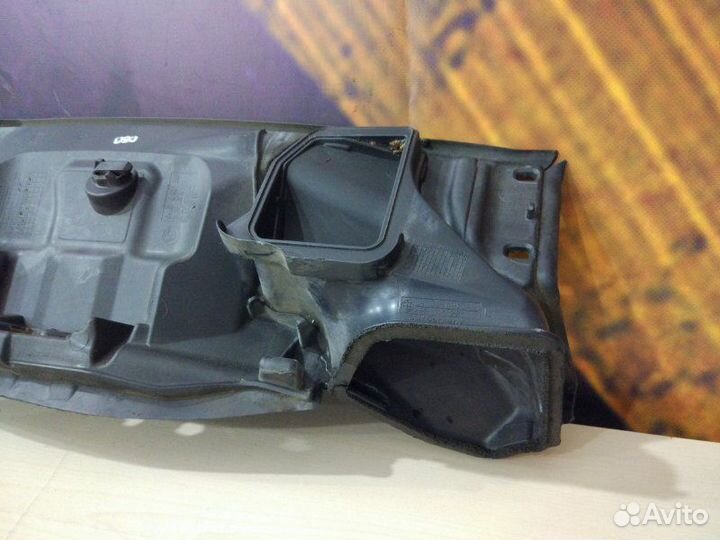 Воздуховод Bmw 530I E61 N52 2006