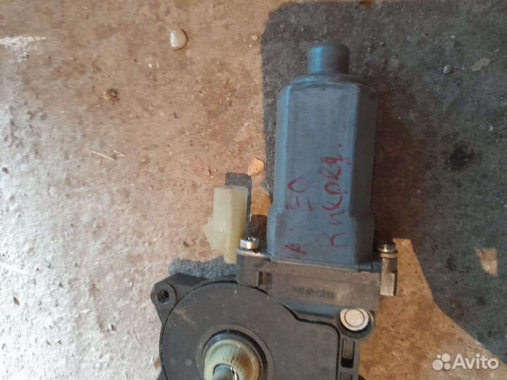 Моторчик на Шевроле Авео Т300