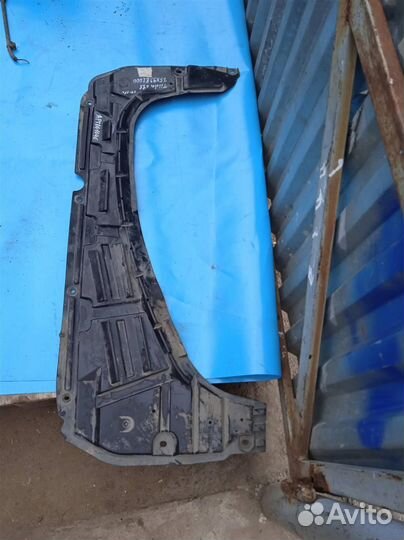 Защита двигателя Nissan Tiida C11 (2007)