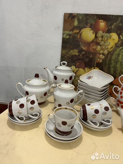 Чайный икофейный сервиз,тарелки