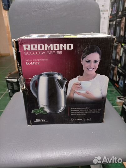 Чайник Redmond RK M172