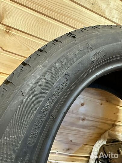 Michelin Latitude X-Ice 2 275/45 R20 110T