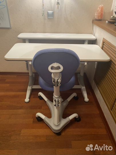 Растущая парта и стул