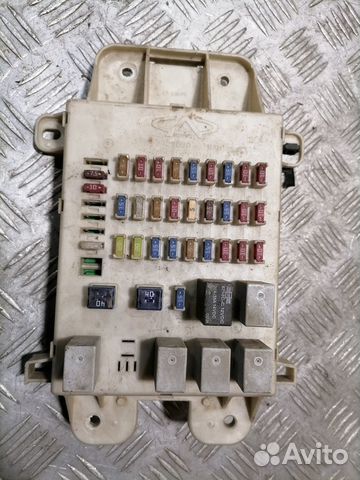 Блок предохранителей салонный Chery Tiggo 2005-201
