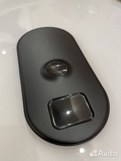 Беспроводная зарядка для iPhone 3 в 1