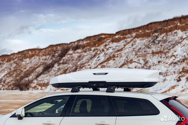 Автобокс на крышу Broomer Venture LS 450л