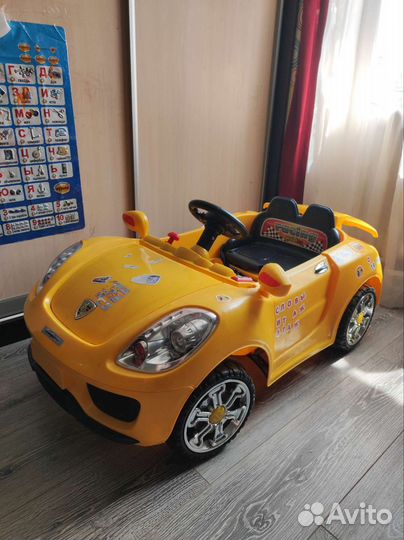 Детский электромобиль