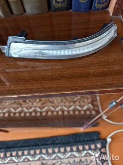 Поворотник в зеркало