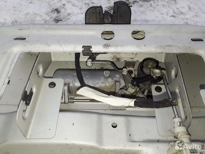 Замок крышки багажника фольксваген гольф 4