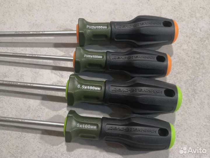 Набор отвёрток c трехкомпонентными рукоятками, 4шт