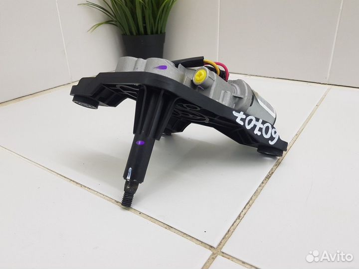 Моторчик стеклоочистителя задний (Geely Coolray)