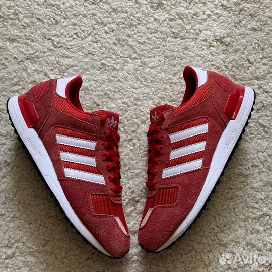 Кроссовки Adidas Originals ZX 700 Оригинал