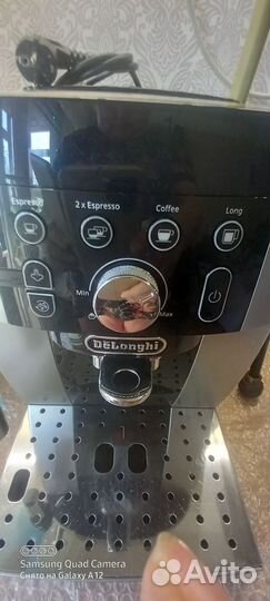 Кофемашина delonghi magnifica s