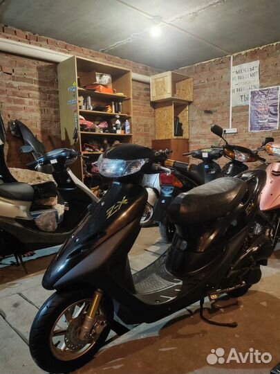 Скутер Honda Dio AF35 ZX