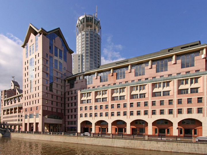 Сдам офисное помещение, 748 м²