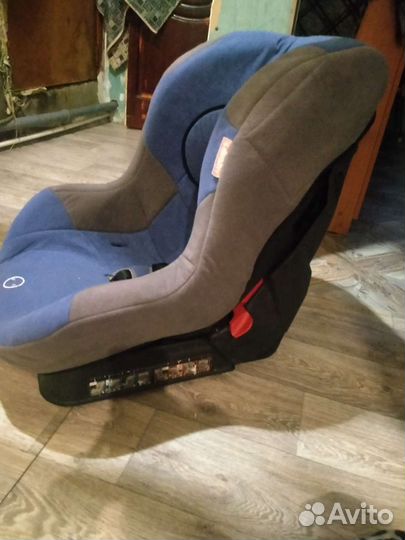 Продам автокресло три положения