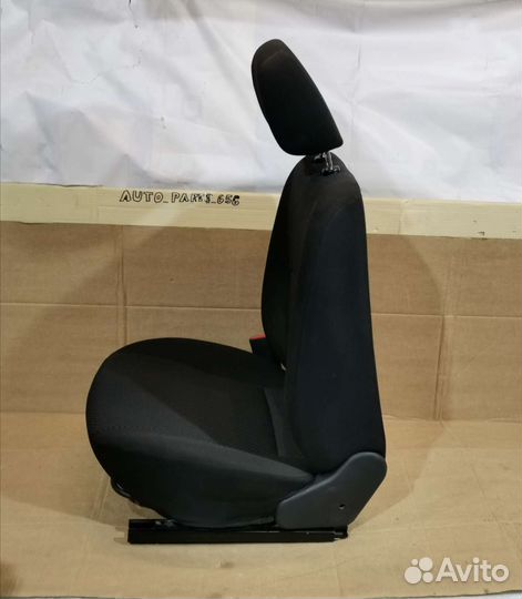 Сиденья переднее левое Датсун он До