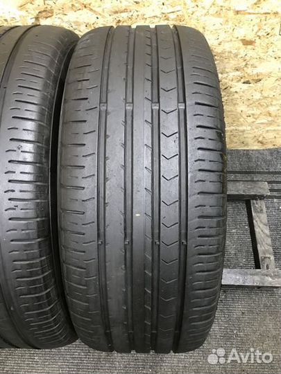 Continental ContiPremiumContact 5 235/55 R17 99V