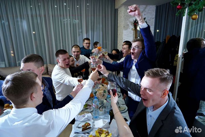 Ведущий на свадьбу