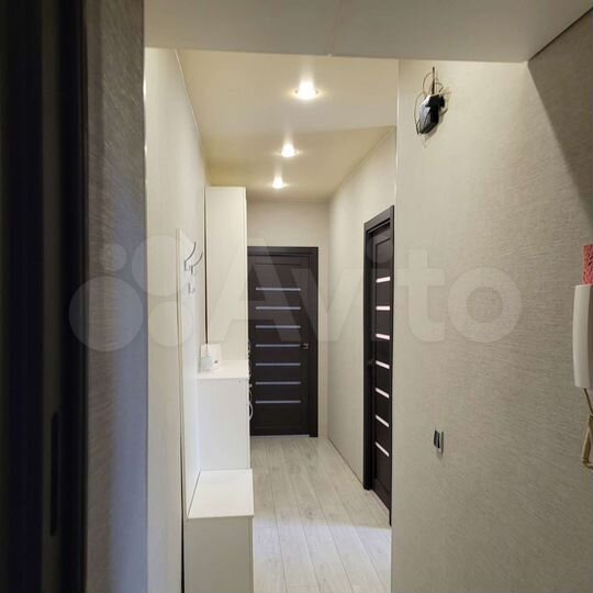 2-к. квартира, 43 м², 2/3 эт.