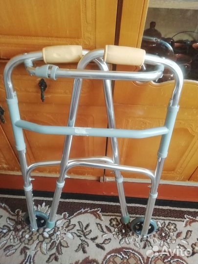 Ходунки для взрослых