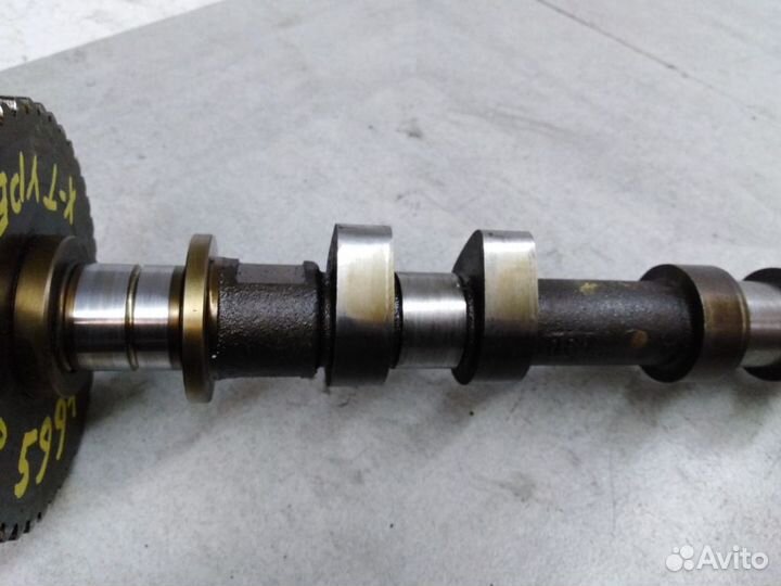 Распредвал выпускной