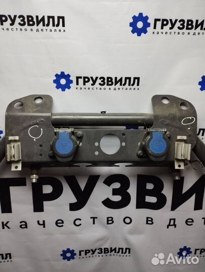 Кронштейн электроприборов Volvo FH4 21790555
