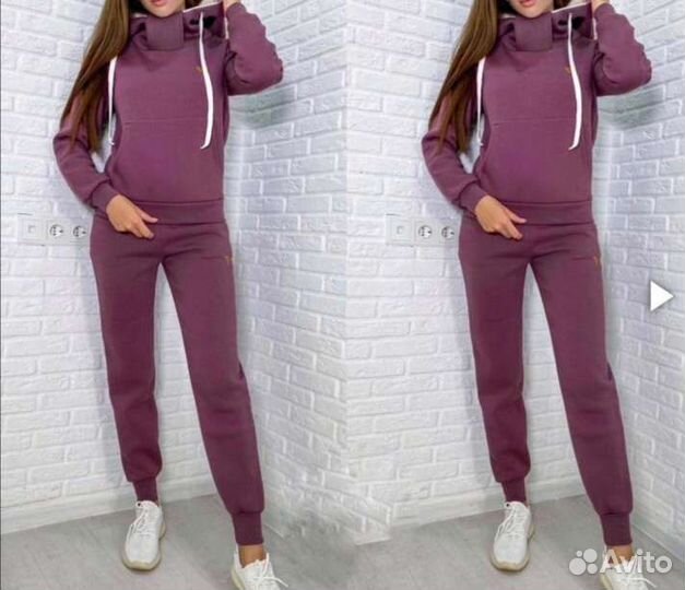 Костюм спортивный