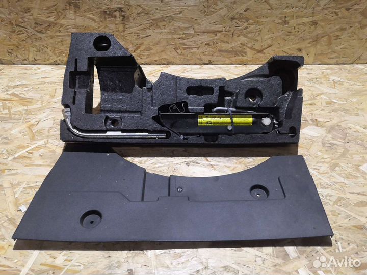 Органайзер в багажник Volkswagen Passat B6/B7