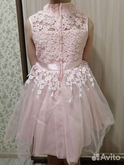 Платье нарядное