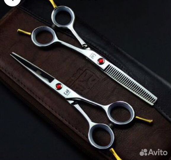 Парикмахерские ножницы