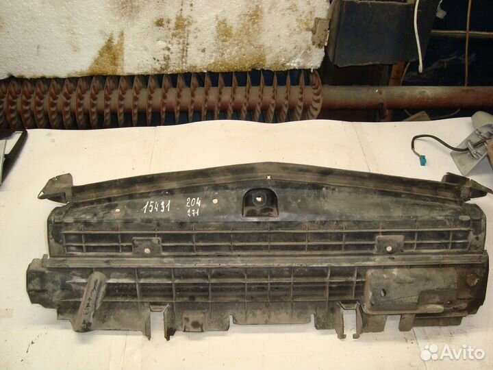 Диффузор радиатора W204 M271 A2045050430