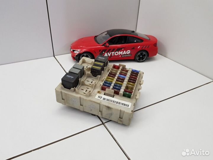 Блок предохранителей монтажный (Ford Focus)