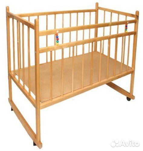 Детская кроватка с матрасом
