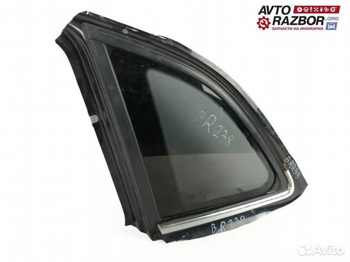 Стекло кузовное глухое левое Audi AQ5
