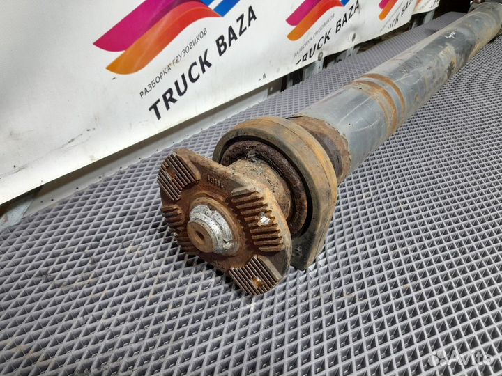 Вал карданный 1690 мм Daf XF105