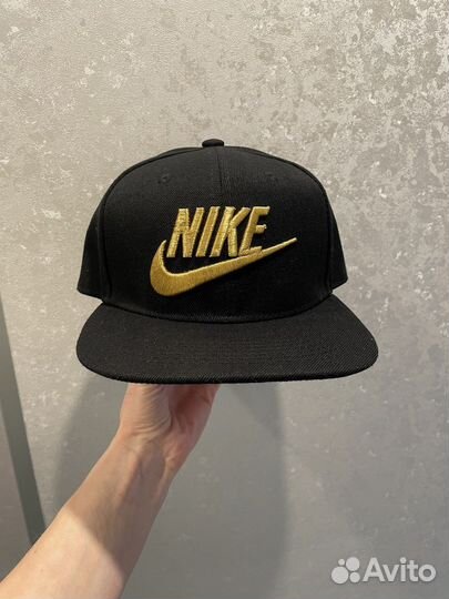 Кепка Снэпбэк nike новая