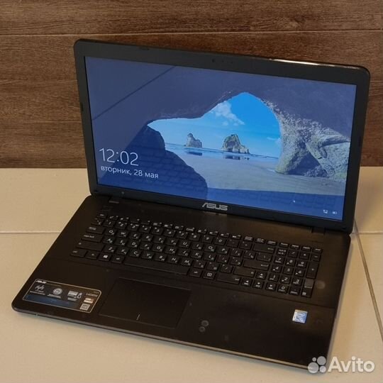 Asus X751m 17