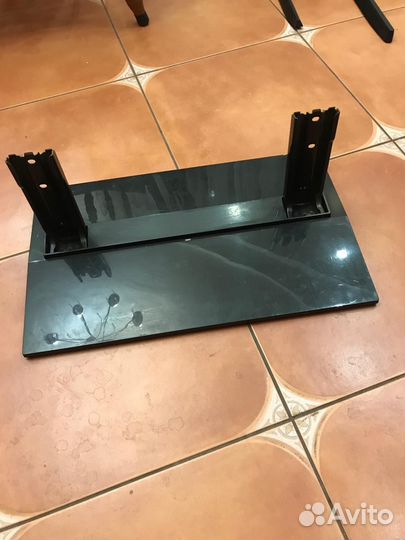 Подставка под телевизор