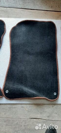 Автомобильные коврики на lexus GS 300