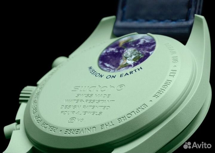 Часы swatch omega mission on earth