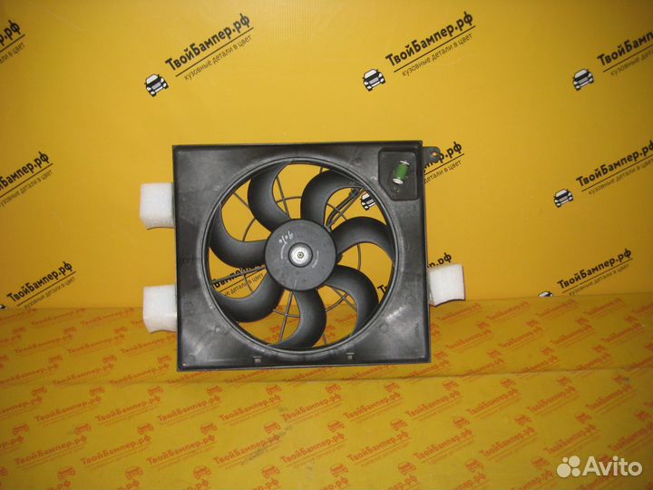 Диффузор радиатора в сборе Kia Soul 2012