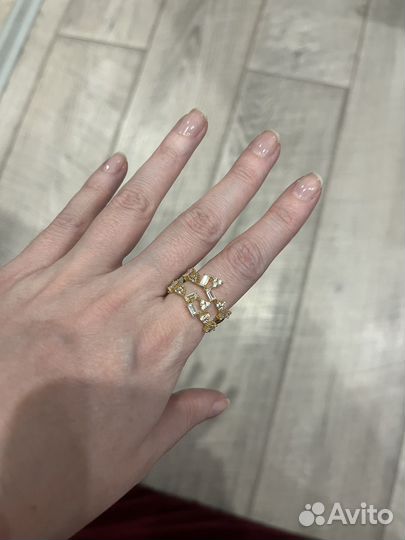 Кольцо Kenneth Jay Lane CZ, размер 17