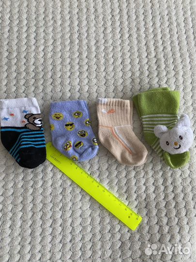 Носочки для новорожденного