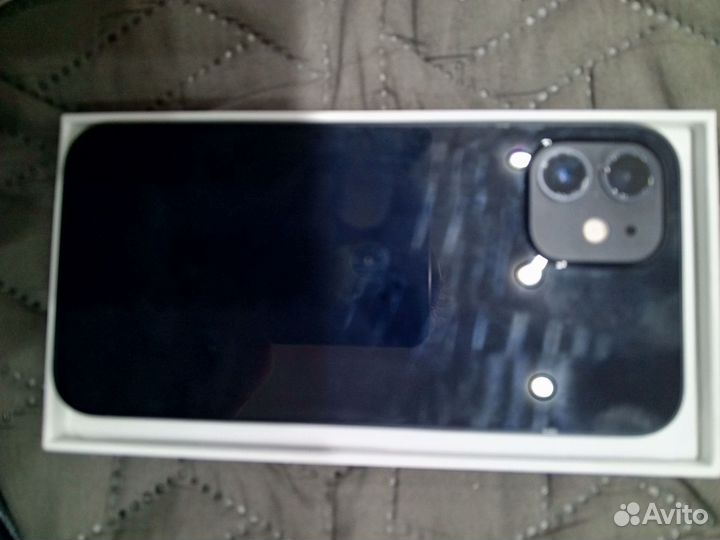 iPhone 12, 64 ГБ