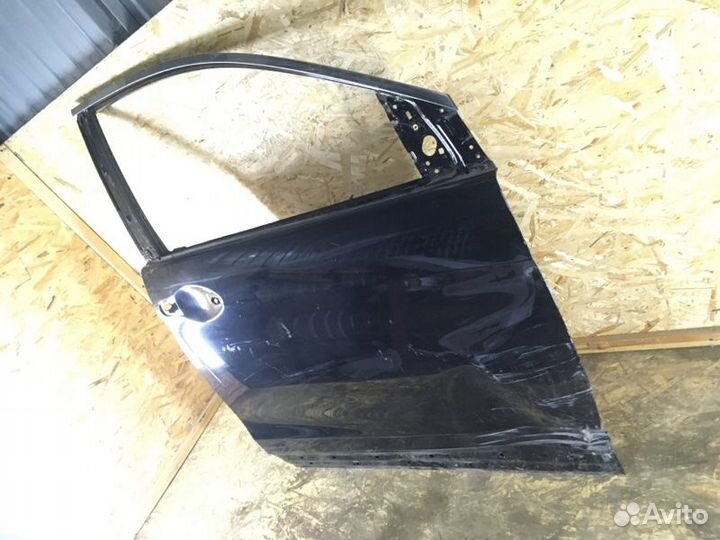 Дверь передняя правая Honda Cr-V 3